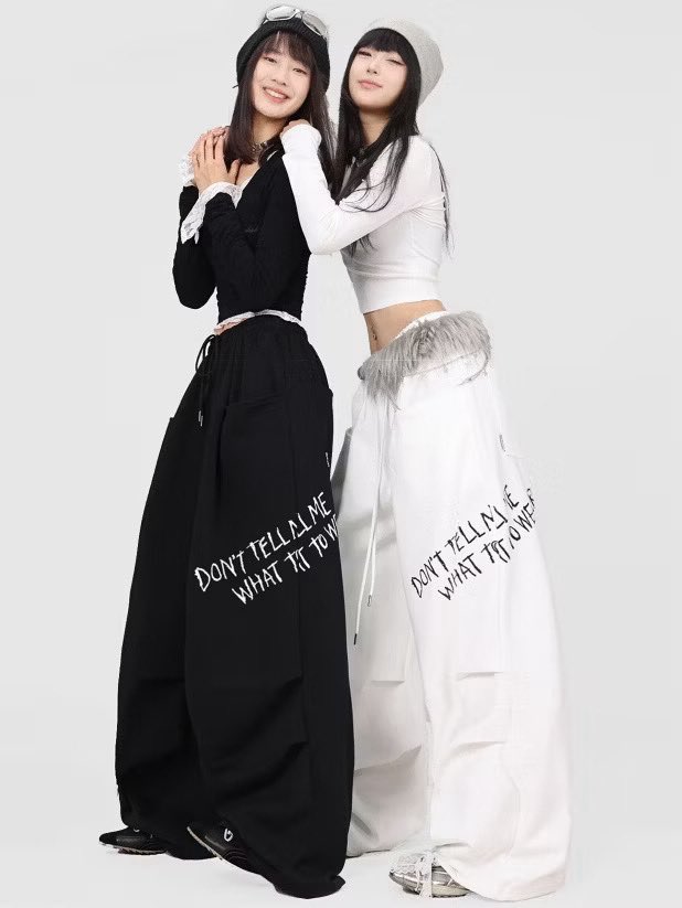 Strongwithyou2's tweet photo. ฉันไปอยู่ไหนมา ทำไมพึ่งรู้ว่าใส่กางเกงทรงนี้ล่ะดูสูงมาก 

https://t.co/nahAyfYpni https://t.co/v0c3a6TYYw