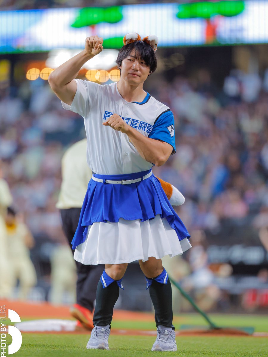 yura_base06's tweet photo. デカすぎるキツネさん最高wwwww

#青木マッチョ #ラヴィット https://t.co/J0Delrjo8M