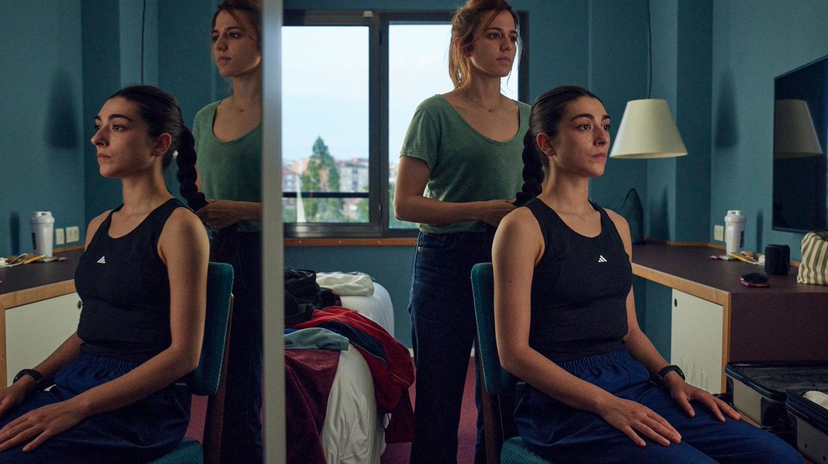 Amedda's tweet photo. En un acto de increíble originalidad, os dejo el #Cinedel2026 #TopJunio
21. Corredora (Laura García Alonso, 2026)
22. Cherry tomatoes (Rakel Andrésdottir, 2024)
23. El sonido del terror (Luis Esquinas, 2021) https://t.co/m1vzwkMVha