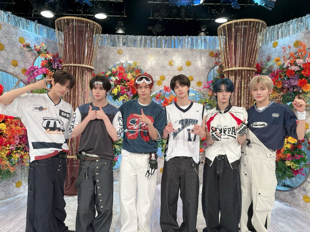 TWS_PLEDIS_JP's tweet photo. [#TODAYWITHUS]
260701 2026 FNS歌謡祭夏

「#OVERDRIVE」Official MV 
▶️https://t.co/cylZnFDxdM

#TWS #247WithUs
#FNS歌謡祭夏
#TWS_in_JAPAN https://t.co/9vYbXmoIin