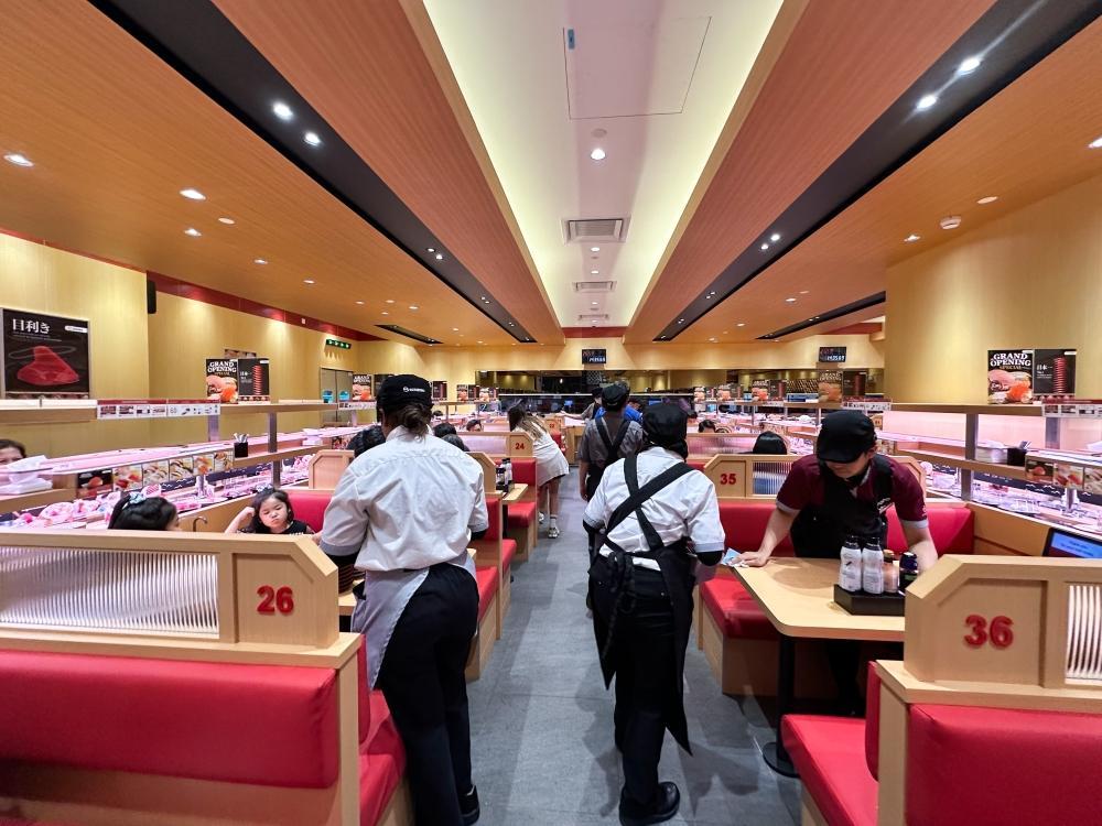 malaymail's tweet photo. Sushiro KLCC temporarily closed from July 1; working with authorities to resume operations soon. https://t.co/NDZIseDhOs https://t.co/XOkpA8JcrQ