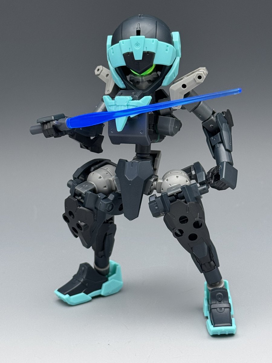 niwa28101's tweet photo. サイバーボット

マクシオン軍の対人戦闘ボット。
小型ビームセイバーは出力こそ低いが防弾チョッキくらいならば容易く切断できる。
#30MMCM2026
#30MMMF https://t.co/7fKwNlmFuY