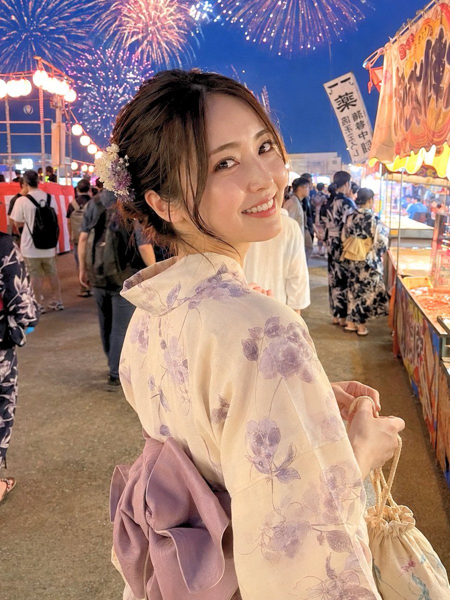 reonkun_sub's tweet photo. 👈️プロンプトサボった人のAI美女
👉️プロンプトに魂込めた人のAI美女

GPT-image-2で画像生成しても
プロンプトの使い方で見た目の印象やリアリティはここまで変わります。

実際にコピペできるプロンプトが↓ https://t.co/OuYD9ugO99