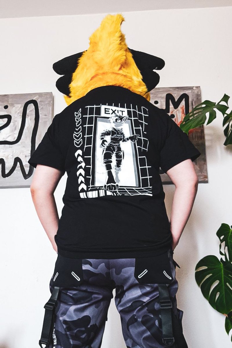 dont_jinxit's tweet photo. E X I T  R E A L I T Y ➡️

Really excited to showcase this new graphic tee design that will be available at my booth during EF! https://t.co/JTR6KuYf6A