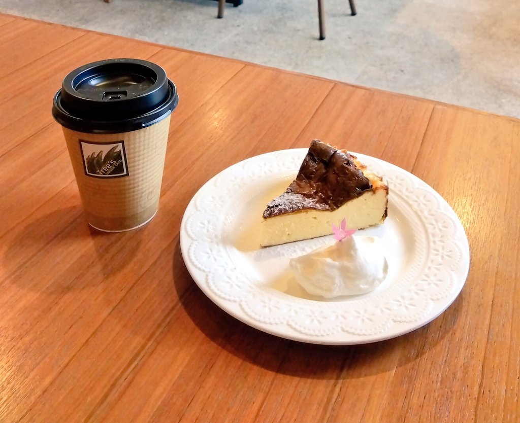 tan2cafe's tweet photo. 愛知県江南市
📍TAKEDA CAFE Tree's

歯医者さん監修で全メニュー砂糖不使用の身体に優しいカフェ🍀

今回はランチで塩こうじ漬けチキンステーキとバスクチーズケーキをいただきました😋

前回いただいたアフタヌーンティーセットもおすすめです🍰

#カフェ巡り https://t.co/V86f8S89de