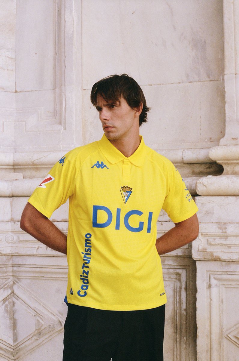 Albertodvv4's tweet photo. ‼️ OFICIAL

🔝Así es la primera camiseta del #CadizCF para la temporada 2026-2027 con Kappa. https://t.co/mHYV4wENtj