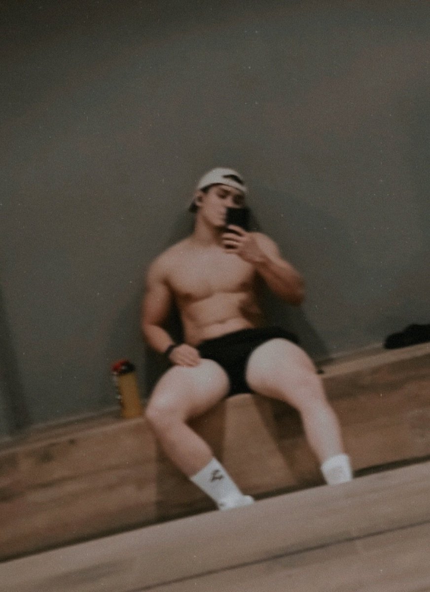 jpv_physique's tweet photo. 🥵❤️‍🔥 https://t.co/AO4toPOVDF