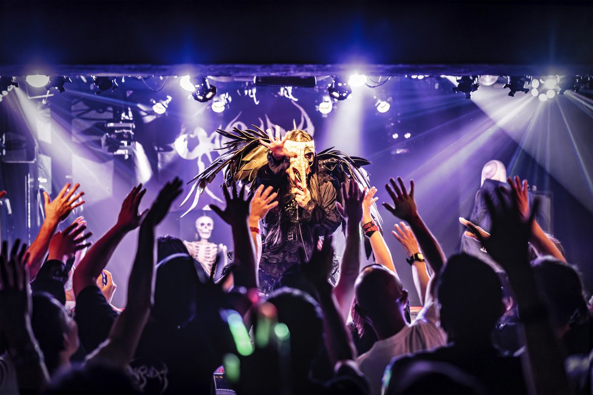 GARUDA_info's tweet photo. 𝑮𝑨𝑹𝑼𝑫𝑨 𝑳𝑰𝑽𝑬 𝑺𝑯𝑶𝑻𝑺_𝟎𝟎𝟏🥀
2026.06.05________
Live at Sugamo Shishio
✧ GARUDA 9th ANNIV.
「NEO-DEATHBLOOM」 ✧
Photo by domon(@jjdmn)様
_____________
#GARUDA降臨 #GARUDACALLING
#GARUDALIVE #巣鴨獅子王 https://t.co/yi9QznOfof