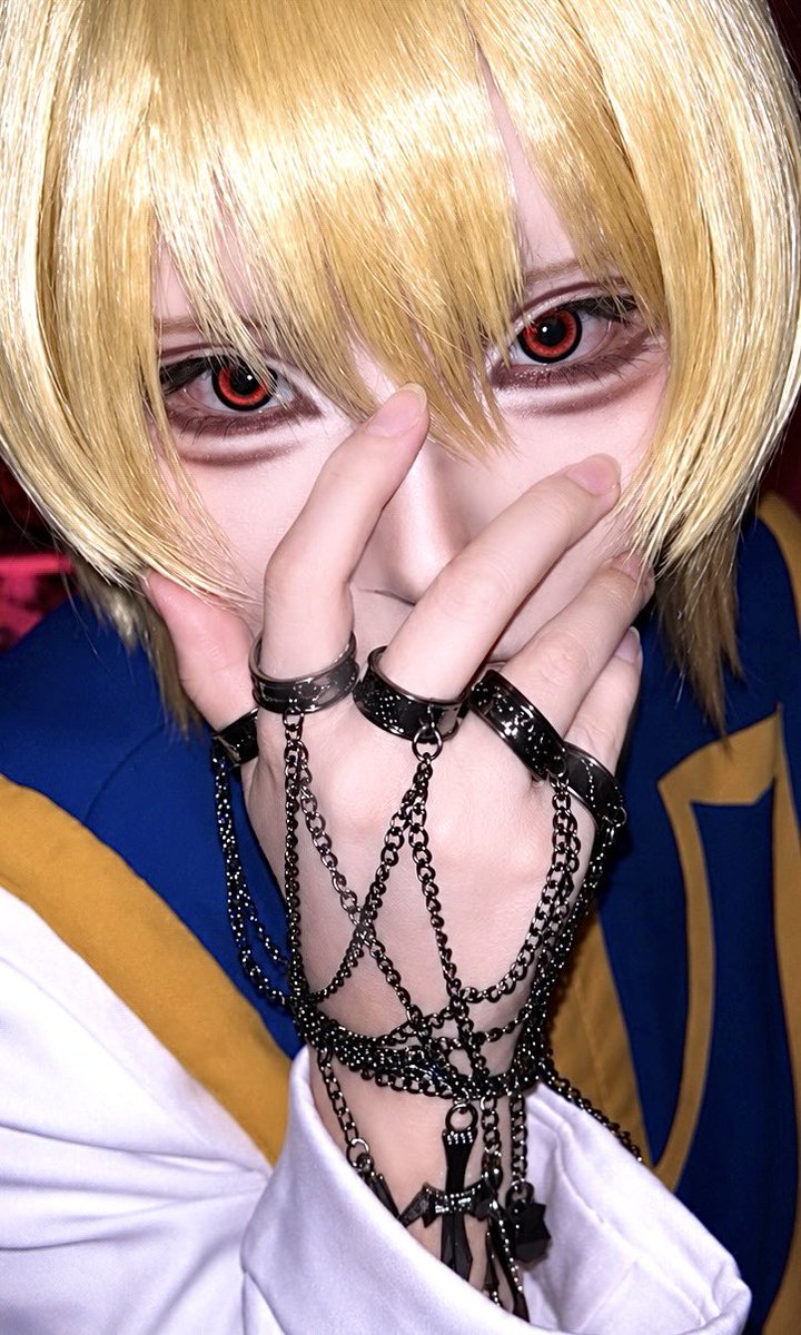 s_i_a_n_cos's tweet photo. H×H cos ⛓️

　　　　『染まる緋の瞳』 https://t.co/LEMAYVtasw