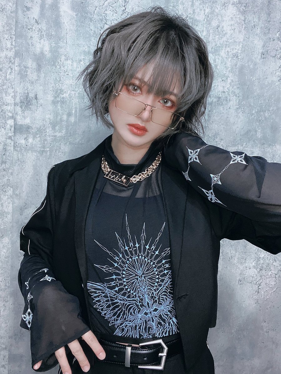 CuLLt_'s tweet photo. ちなみにフーディーもめちゃ可愛いが
マリリンさんコラボといえば
夏にぴったりなタトゥートップスもある！

ありがたいことに天使は完売！
堕天使(黒)もMサイズのみで残り3着😈 https://t.co/INj0jzrAxT
