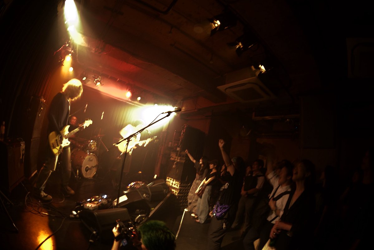 otl_the_band's tweet photo. Thank you!!!
2026.6.30(火)@下北沢THREE
LOVE BUZZ Vol.2
セトリ
1.INSOMNIA
2.CLASH!!
3.Rail
4.Happy hole
5.She Side Eyes Me
6.今日はまだ
https://t.co/Zn6TbqylbK Alright?
8.GOODMORNING
僕らの作り上げた企画 LOVE BUZZ Vol.2
最高だったでしょ?
デカくしていくよ。
無謀だって思えるぐらいの目標なきゃ楽しく生きていけねぇや。
そう思った一日でした。
Photo by @PhotobyGenki
#grunge #インディーズバンド #ライブ