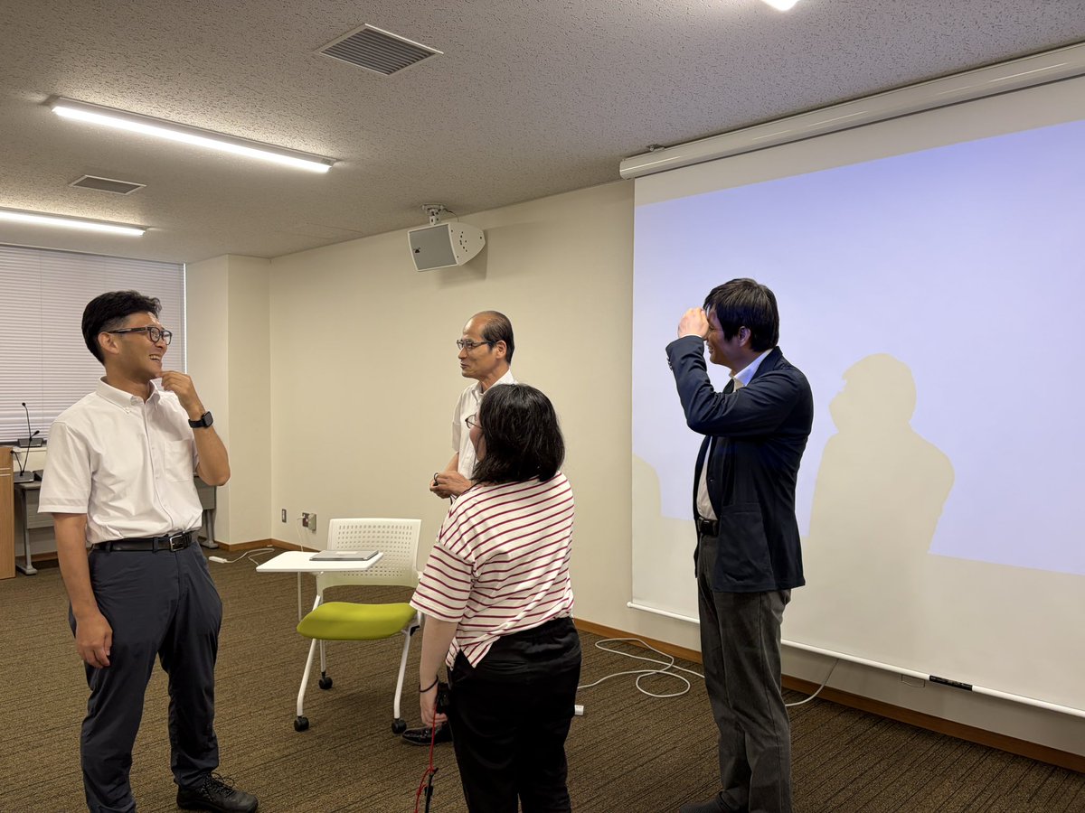 q_commons's tweet photo. 「知の形成史#19」無事終了しました！田淵先生、金子先生はじめ、ご参加くださったみなさまに御礼申し上げます。
やはり、ホットな話題なので、議論が尽きませんね。まだまだ聞きたいことがたっっっっっくさんありましたが、またいつか別の機会に…😌 https://t.co/1f0bebMzpz