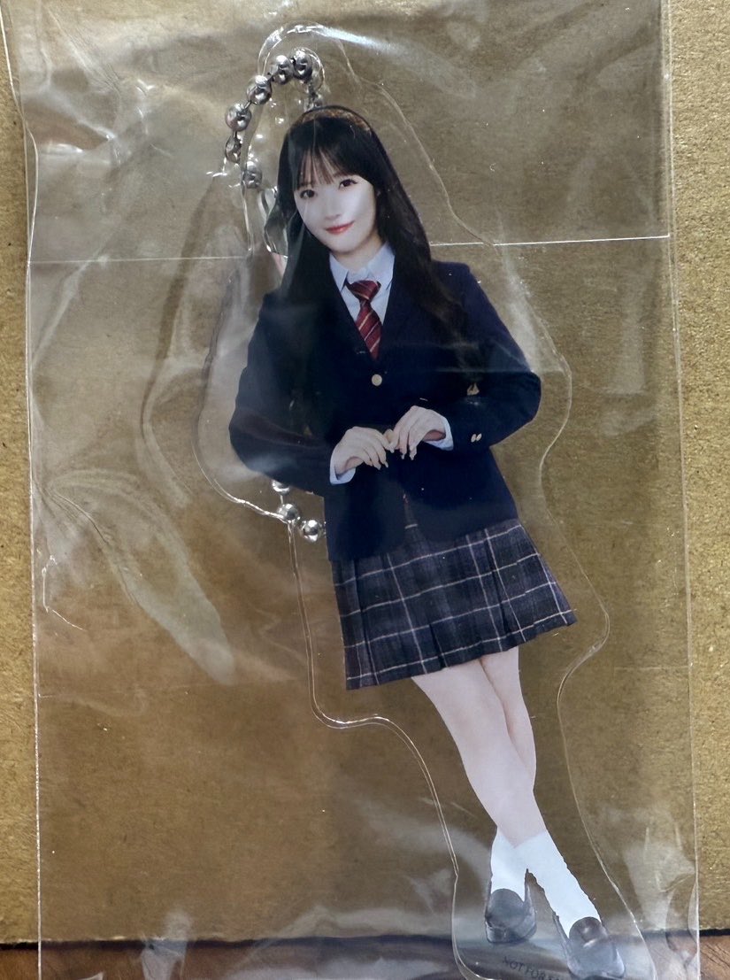omks312's tweet photo. きゅーすと 楽天  くじ
交換お願いします。

譲　E賞　川本　アクリルキーホルダー
F賞　板倉　クリアポスター

求　E賞　佐野 or 増田
F賞　佐野

郵送でのお取引希望です。
お気軽にお声掛けください。 https://t.co/EScE8cWWOO