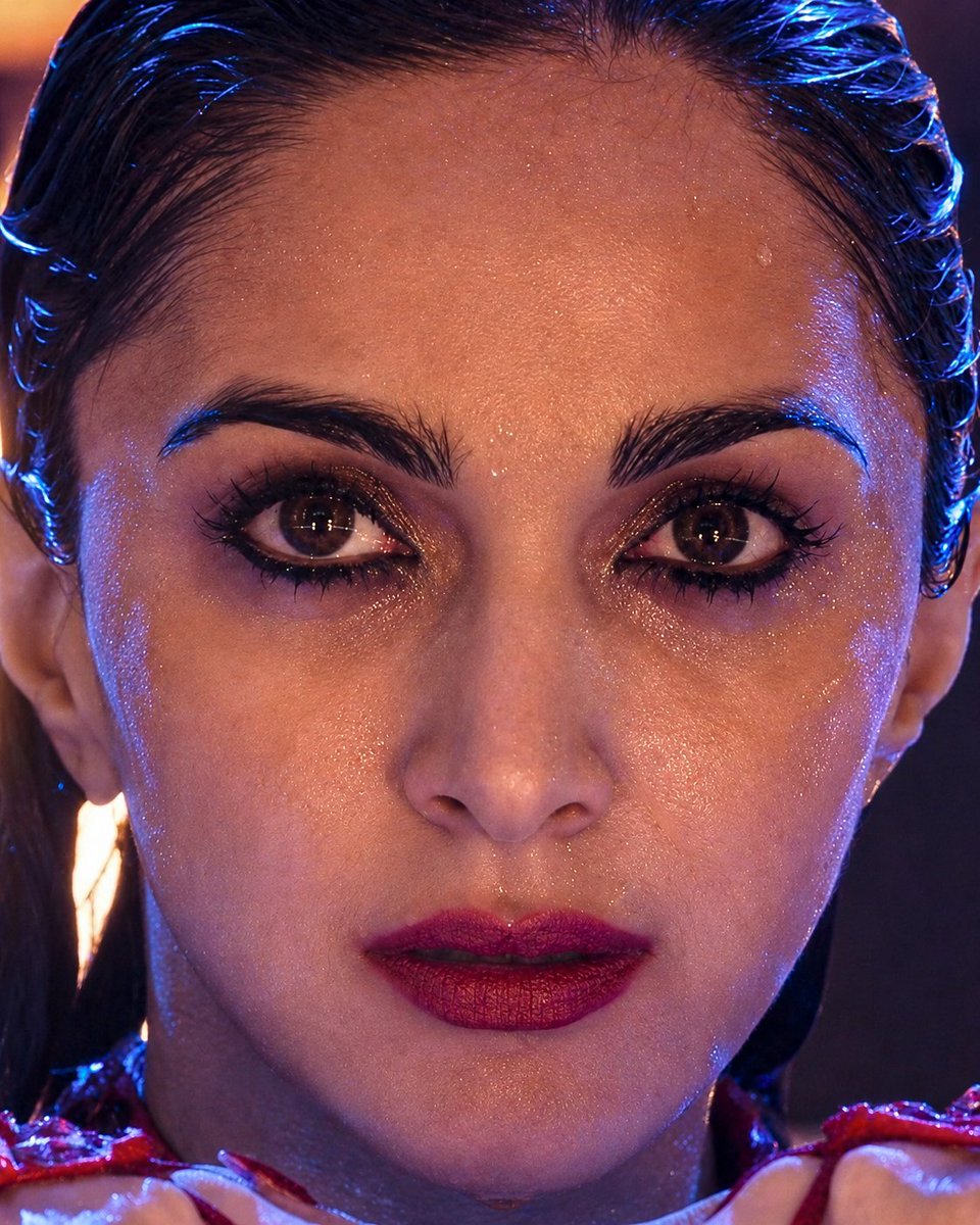 actress_kumfort's tweet photo. Frames of Kiara Advani !!!! 🌋 https://t.co/IoYtNZ4cS0