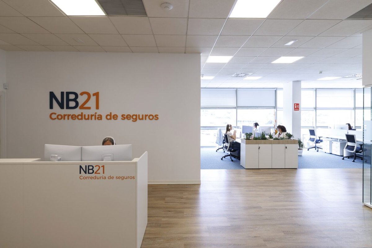 segurostv's tweet photo. #NoticiasdeSeguros @NB21correduria amplía las coberturas de sus asegurados con una garantía de hospitalización por accidente de tráfico 

Seguros TV Blog 🔗 https://t.co/shqSqWNZuV https://t.co/fjiPxjVwH5