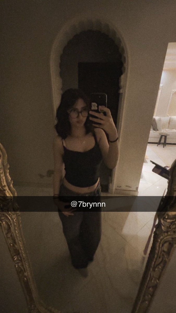 7brynnn's tweet photo. 💛 https://t.co/9v9H3T4XyA