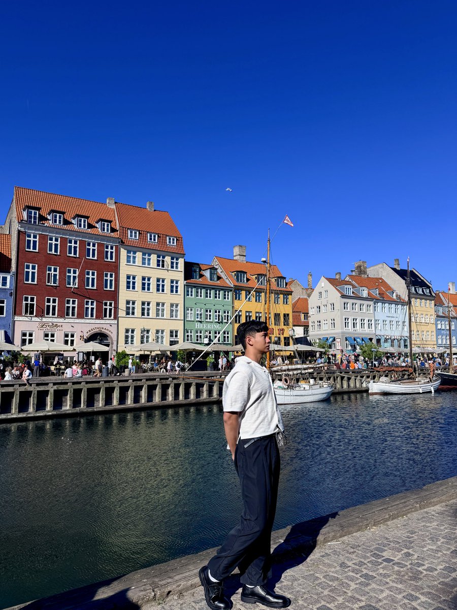 dimanjapar's tweet photo. Hej from Copenhagen 🇩🇰 https://t.co/X9c4ffNL3y