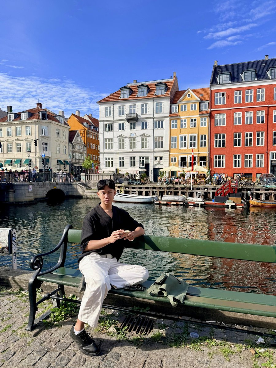 dimanjapar's tweet photo. Hej from Copenhagen 🇩🇰 https://t.co/X9c4ffNL3y
