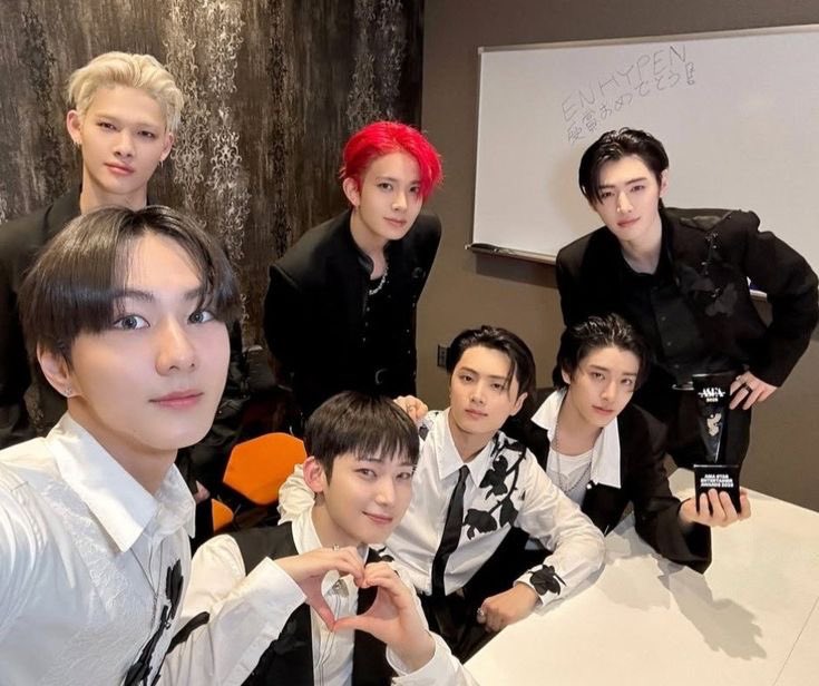 mioko7en's tweet photo. Дроп

#SEVEN_WILL_CONNECT 
#SPLENDID_FUTURE_AWAITS_7 https://t.co/EpFWdi4ZZh