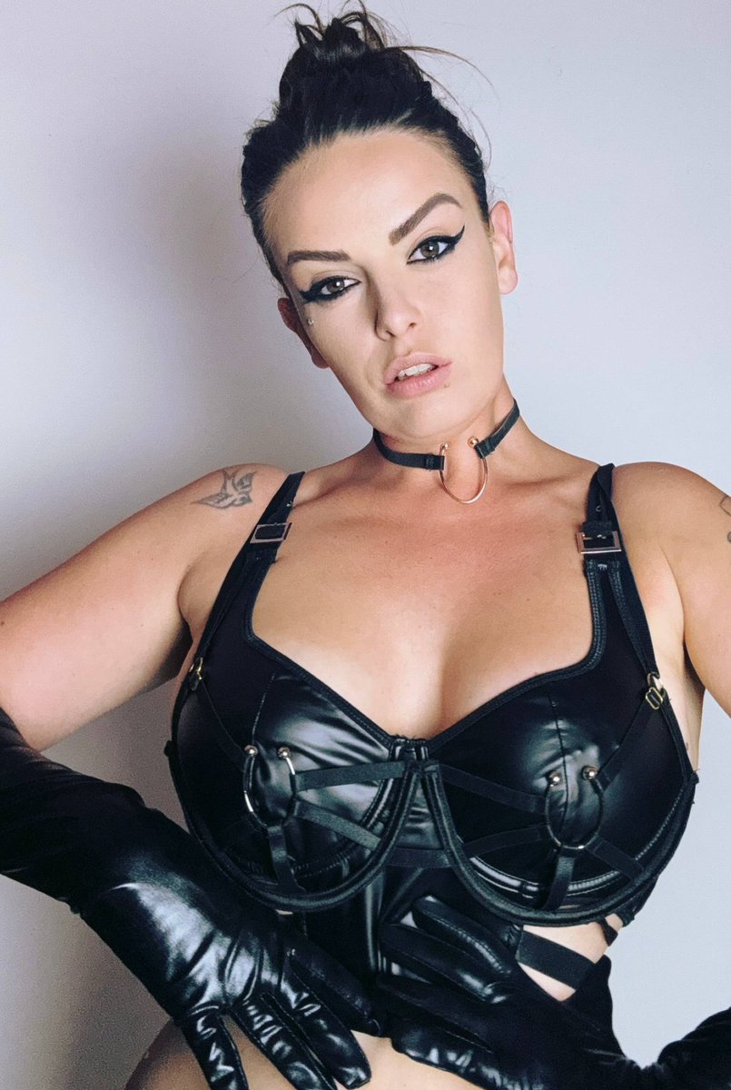 katydesires's tweet photo. Nothing tops submitting to a slavic dominant woman https://t.co/c7G4A8PVt3