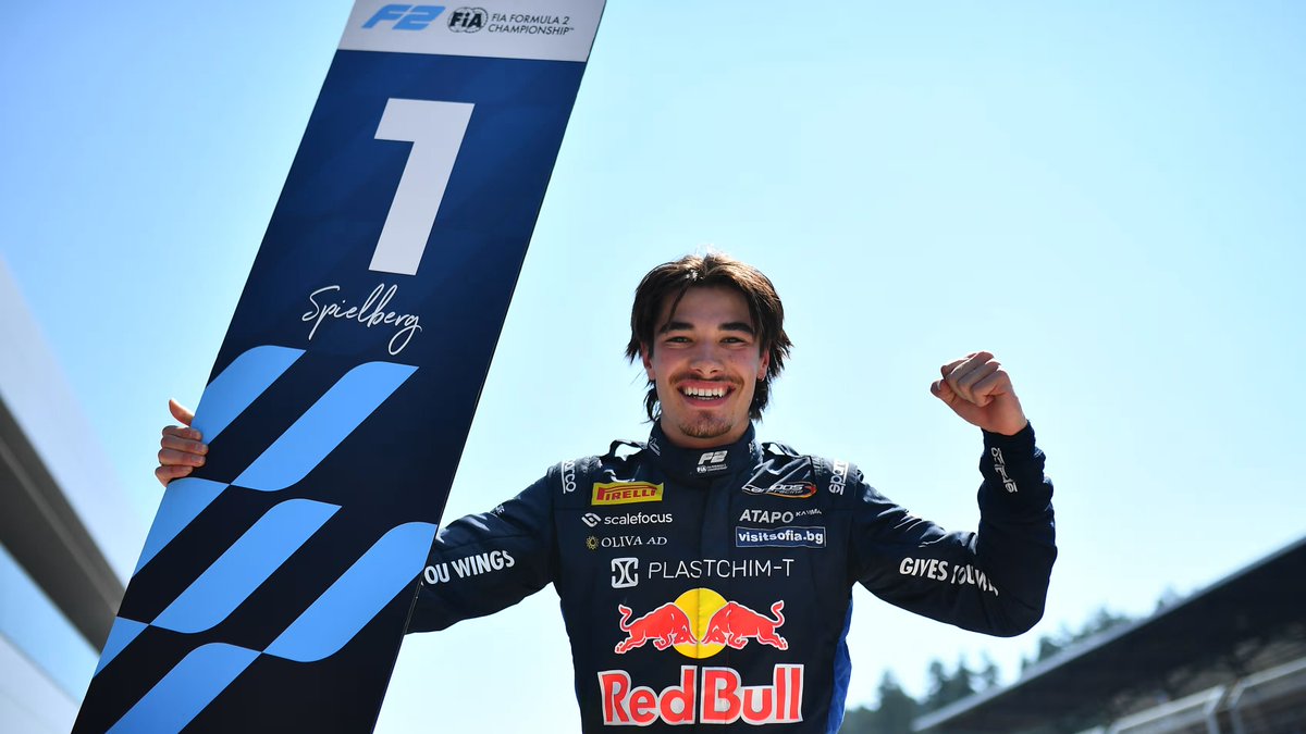 Nachez98's tweet photo. 🚨 OFICIAL | Nikola Tsolov hará un test TPC con Racing Bulls en otoño

🗣️ Peter Bayer, director ejecutivo de Racing Bulls:

"Necesita una prueba TPC para obtener la licencia y poder pilotar en los Libres. Le faltan algunos kilómetros. Tenemos previsto que se haga en otoño"

📰 AMuS