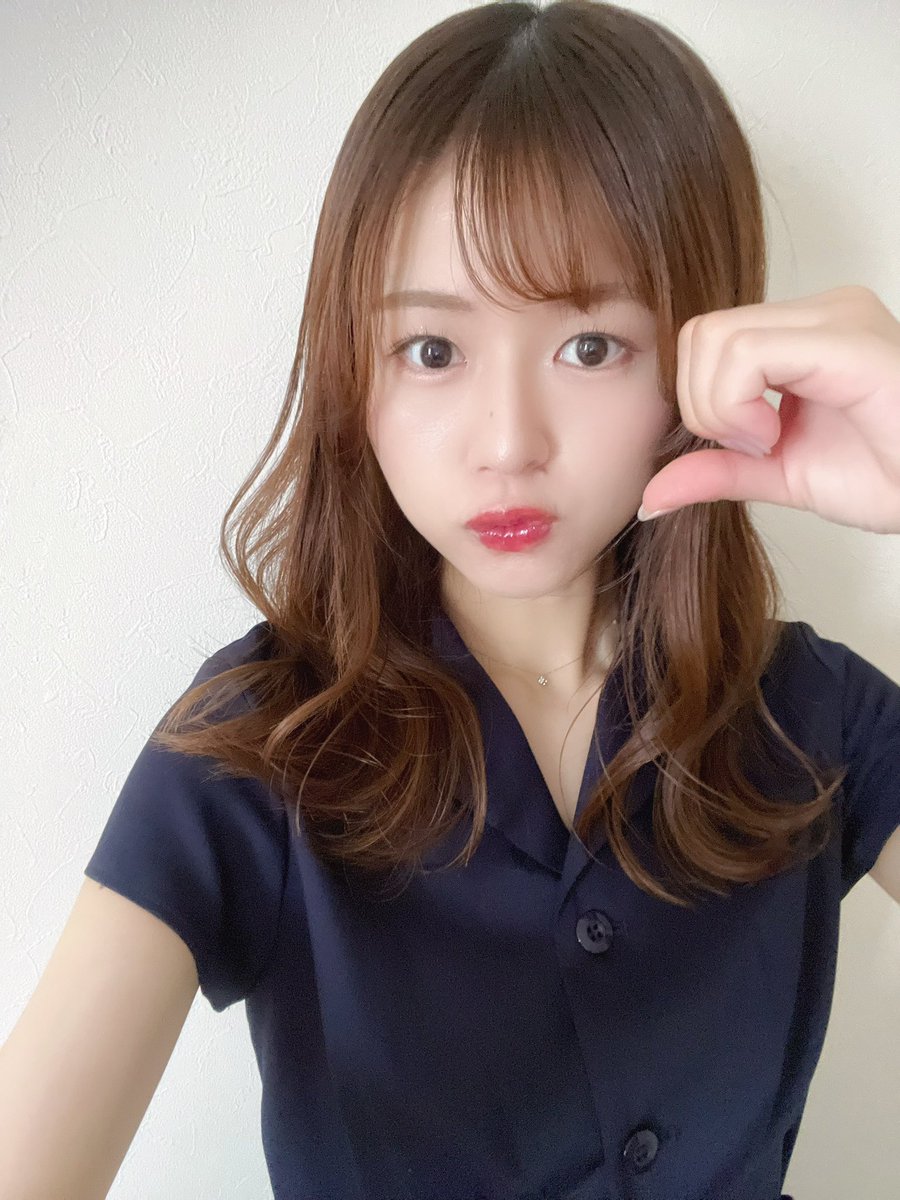 s30_880_'s tweet photo. 今日から平日管理のアカウントで、デビューライブまでのカウントダウン始まりました！
あっという間に当日を迎えそうだ泣泣

初日はわたくし🍀
みなさん『毎日』ふぁぼりつお願いしますネ^_^

9の顔😗 https://t.co/4GlLfb9i76