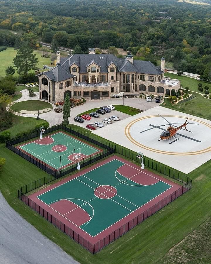 INTERIORPORN1's tweet photo. Only future millionaires can like this tweet. https://t.co/XVFhJXtBXK