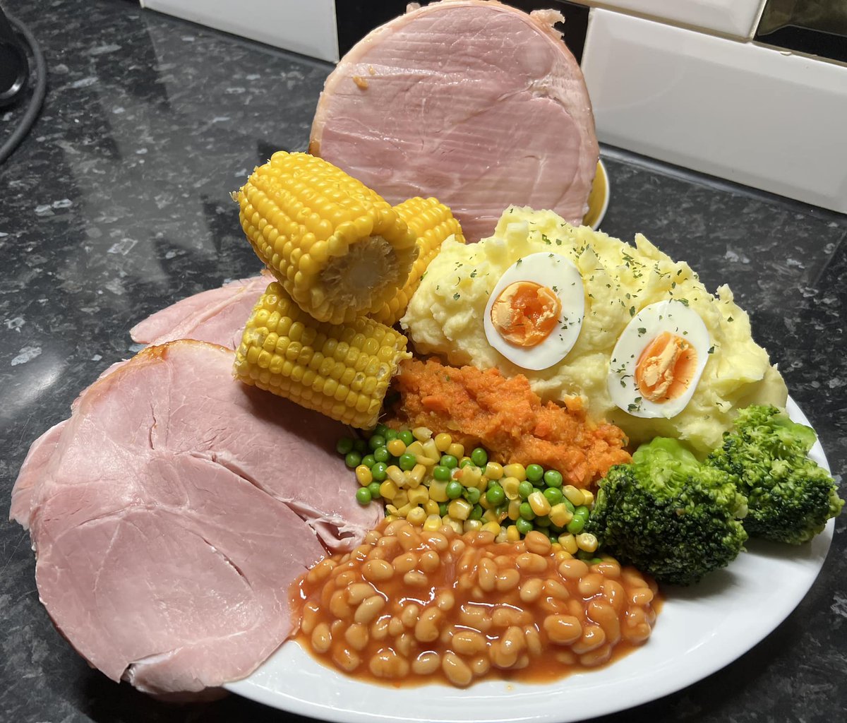What’s For Dinner? 🍽️ tweet media