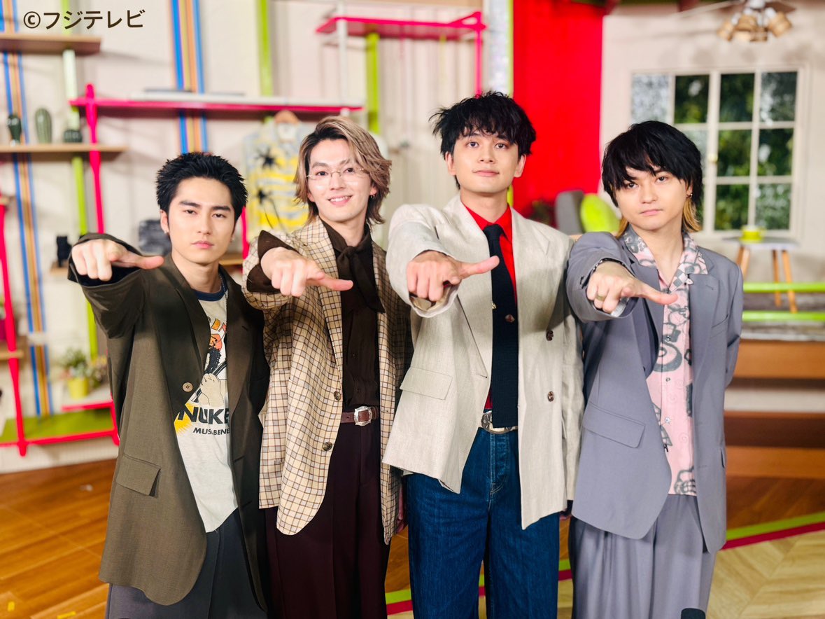 nonstop_fujitv's tweet photo. #FNS歌謡祭夏

#DISH からもノンストップ！ポーズいただきました✨ https://t.co/6K2dpxzcYf
