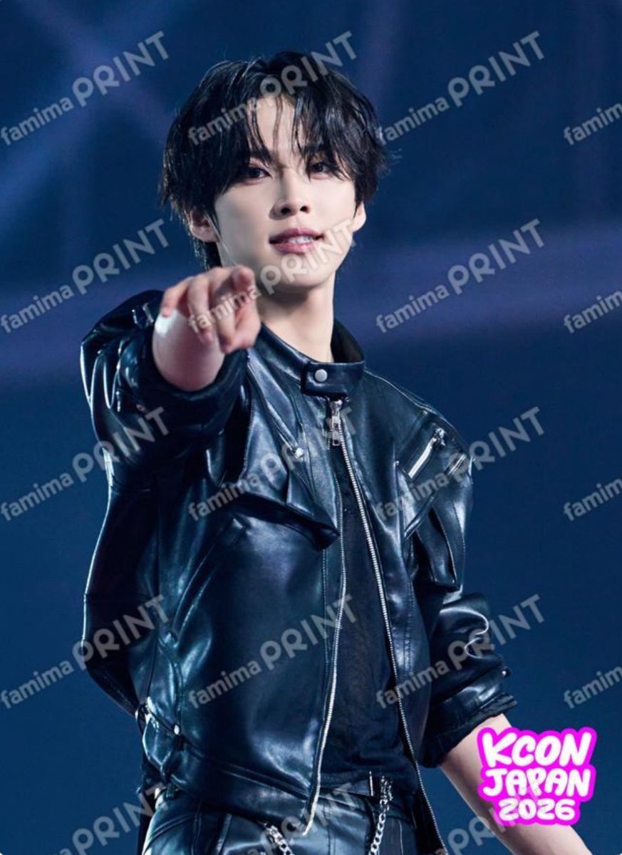 kaako_jo1's tweet photo. KCON JAPANのファミマプリントきた📸！7/31まで✍️！
#JO1 #河野純喜
①https://t.co/wqBstwOnNs
② https://t.co/pd3dxc6EBz https://t.co/Nw0xHiEVgm