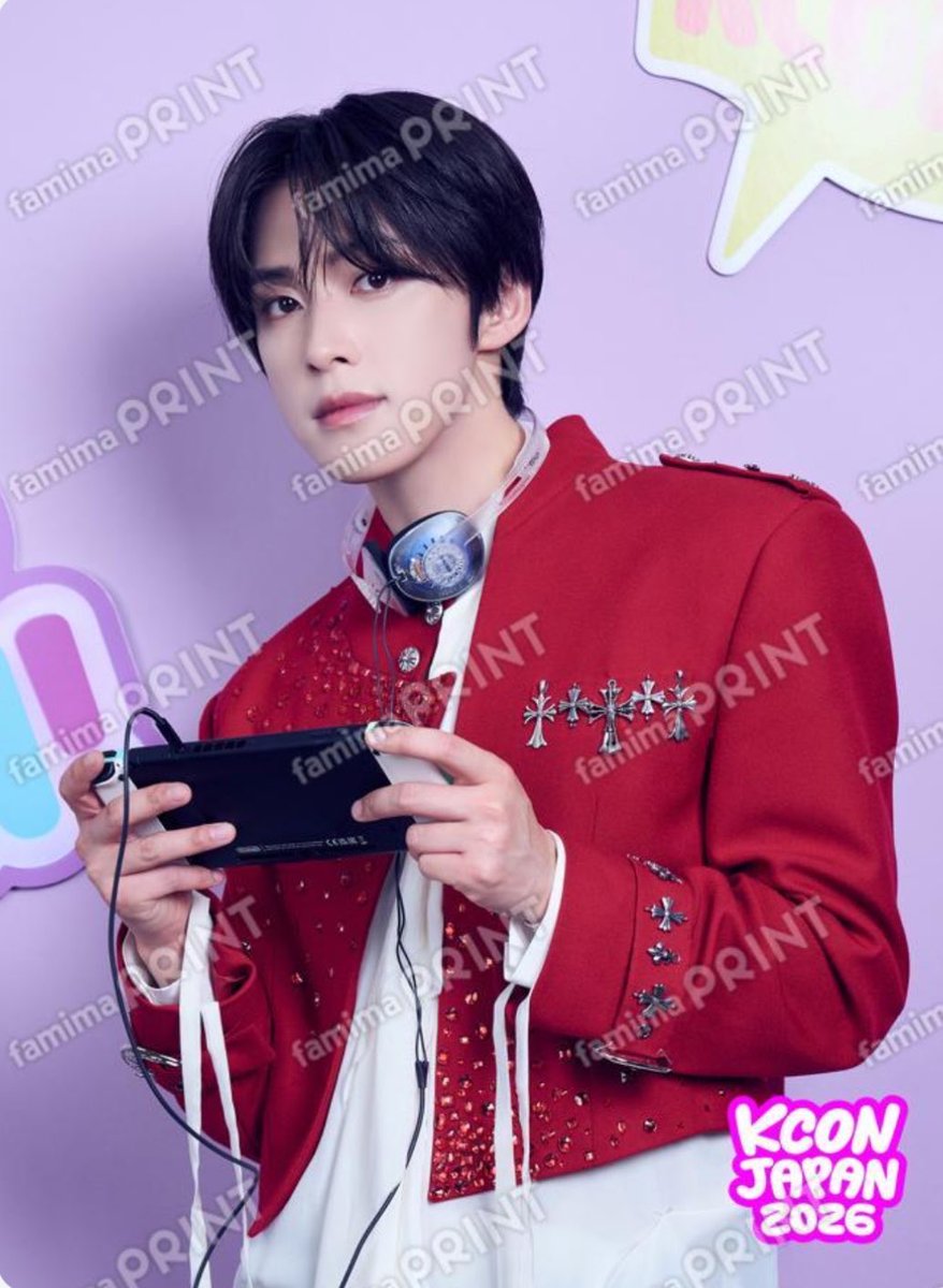 kaako_jo1's tweet photo. KCON JAPANのファミマプリントきた📸！7/31まで✍️！
#JO1 #河野純喜
①https://t.co/wqBstwOnNs
② https://t.co/pd3dxc6EBz https://t.co/Nw0xHiEVgm