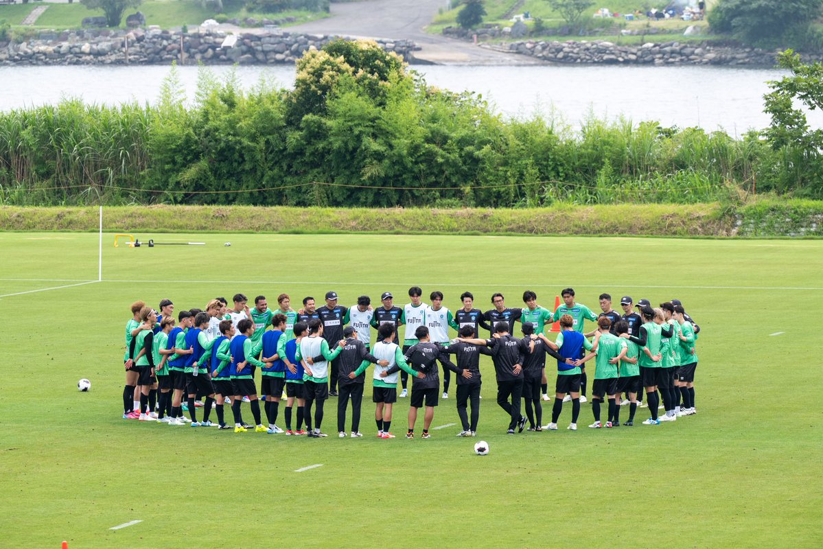 yutarooda's tweet photo. Start👍
やったりましょ
Let's go ベルマーレ💚 https://t.co/LfuXK9IxVo