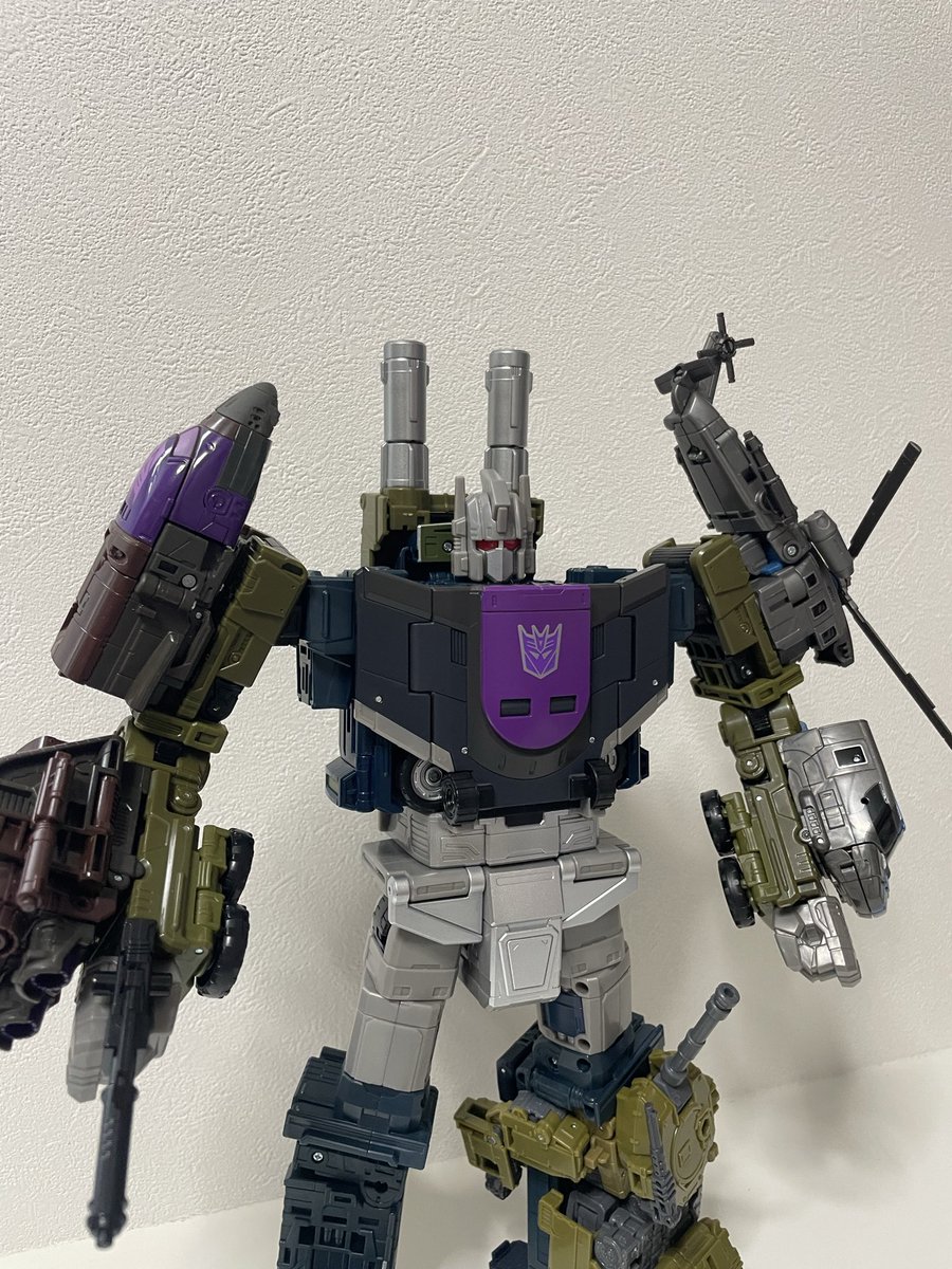 hoist1122's tweet photo. そしてこうなる
ブルティカモードに特化したオンスロートなのだ！(自己満 https://t.co/7eXKnLwXfd