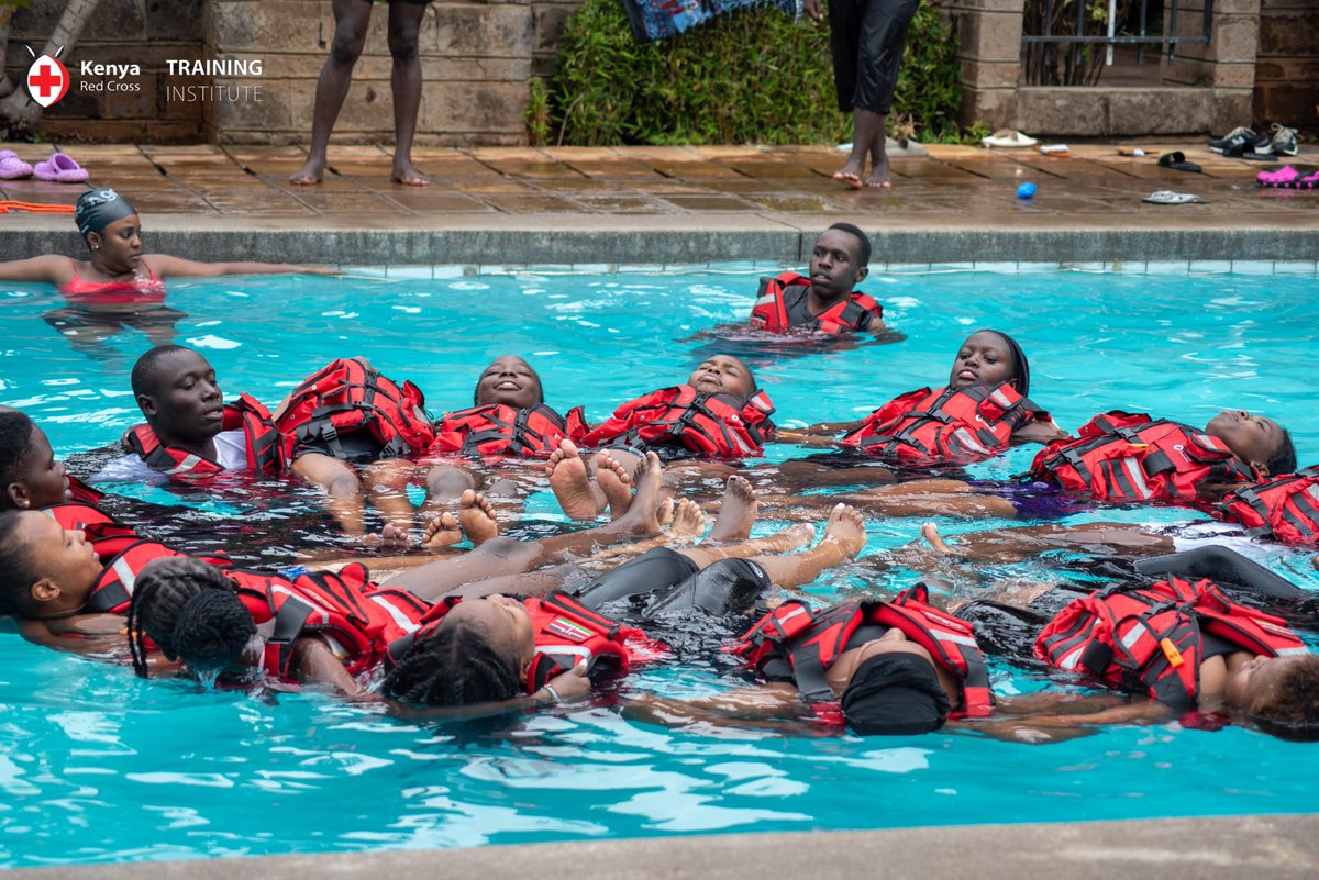 KRCTI_Kenya's tweet photo. Not every emergency is on dry land. KRCTI students in Aqua Rescue training, learning water rescue techniques that save lives. 

This is what "Learn a Skill, Save a Life" actually looks like. 

September intake open 👉 

For more details.
0705 464722 | 0787889533
Email: admissions@redcross.or.ke
Visit: https://t.co/3DqsMpVTmG
#KRCTI #AquaRescue #EmergencyTraining #KenyaRedCross #TVETKenya #SeptemberIntake
#KRCTI #AquaRescue #TVETKenya #KenyaRedCross