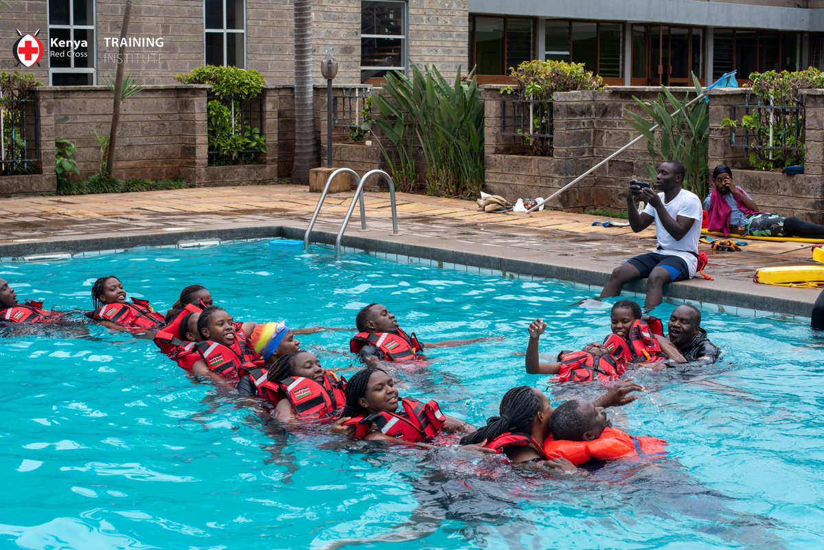 KRCTI_Kenya's tweet photo. Not every emergency is on dry land. KRCTI students in Aqua Rescue training, learning water rescue techniques that save lives. 

This is what "Learn a Skill, Save a Life" actually looks like. 

September intake open 👉 

For more details.
0705 464722 | 0787889533
Email: admissions@redcross.or.ke
Visit: https://t.co/3DqsMpVTmG
#KRCTI #AquaRescue #EmergencyTraining #KenyaRedCross #TVETKenya #SeptemberIntake
#KRCTI #AquaRescue #TVETKenya #KenyaRedCross