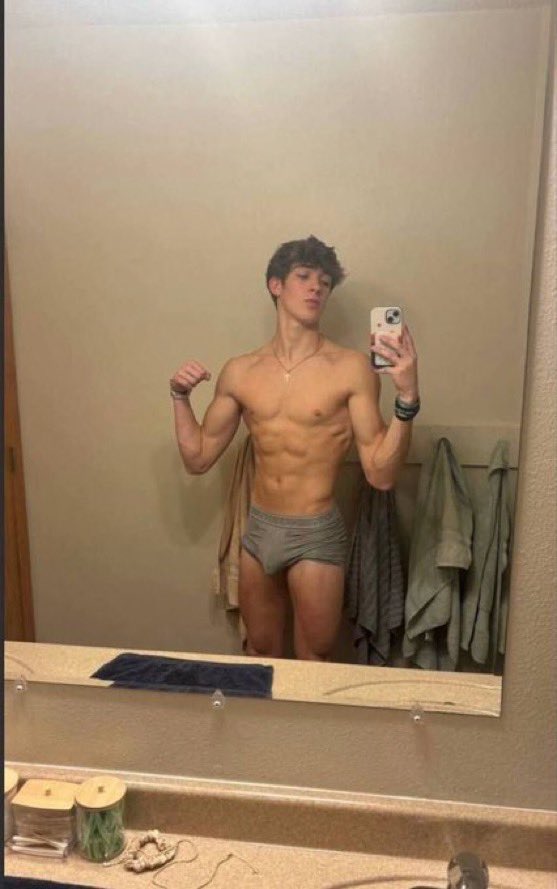 Grey_Baitz's tweet photo. I have all rare bait rare content🥵 such as
Aiden
Juud
Logan
Brothers
Friends
Cody
Asher 
Bradley butter 
Ben grosskopf
Mommy Joshua
Avery
All teen files🥵🍆💦 
DM 👉 https://t.co/BKX0spWu4r https://t.co/o77dBYjlw2