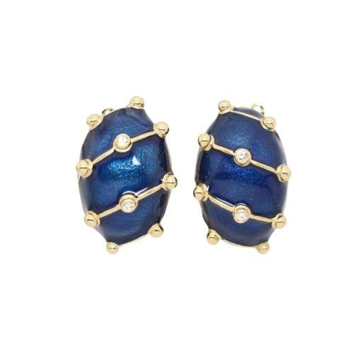 QueeniesBazaar's tweet photo. Introducing the Camrose & Kross collection...
- Camrose and Kross Jacqueline Kennedy Enamel & Crystal Banana Clip On Earrings
- Camrose and Kross Jacqueline Kennedy Enamel & Crystal Parisian Circle Necklace
https://t.co/FhAUMRDGvt
#firsttmaster #VintageJewellery #ShopSmall https://t.co/84v1Fkti7Z