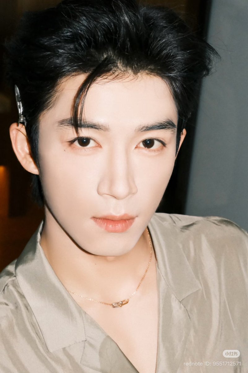 WangXingyueFans's tweet photo. Nothing beats getting little glimpses of his journey through his own eyes 📸 🍹😉

#WangXingyue https://t.co/HVvjm9oUrA