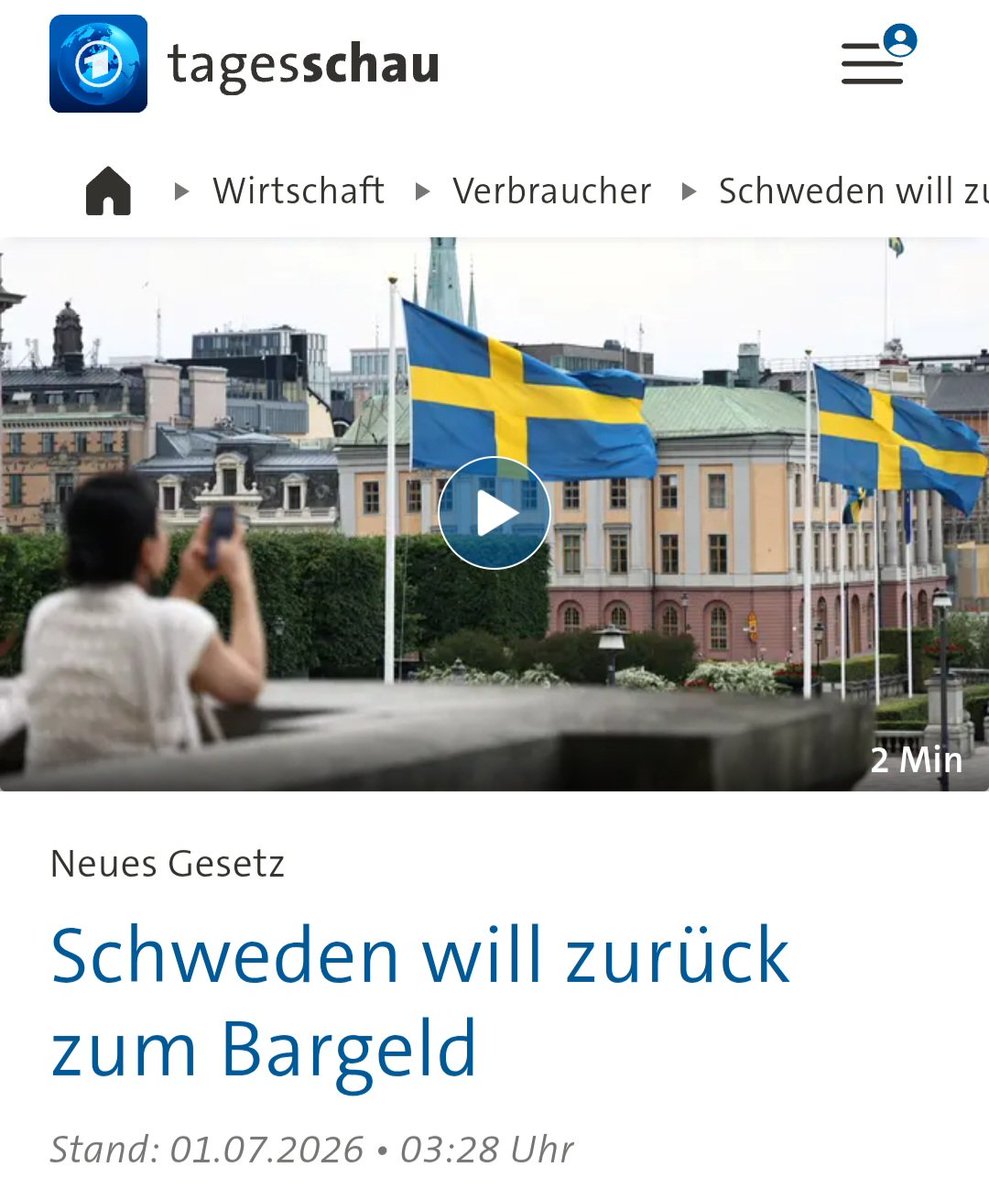 zukunft37's tweet photo. Eine Stockholmer Initiative kämpft schon lange für den Erhalt des Bargelds in Schweden.
Mit Erfolg!
Seit heute gibt es ein "Bargeldgesetz".
Nun müssen viele Geschäfte wieder Bargeld annehmen, ob sie wollen oder nicht!
Gut so, denn Bargeld ist Freiheit! 👌 https://t.co/WhBSLDMeqr
