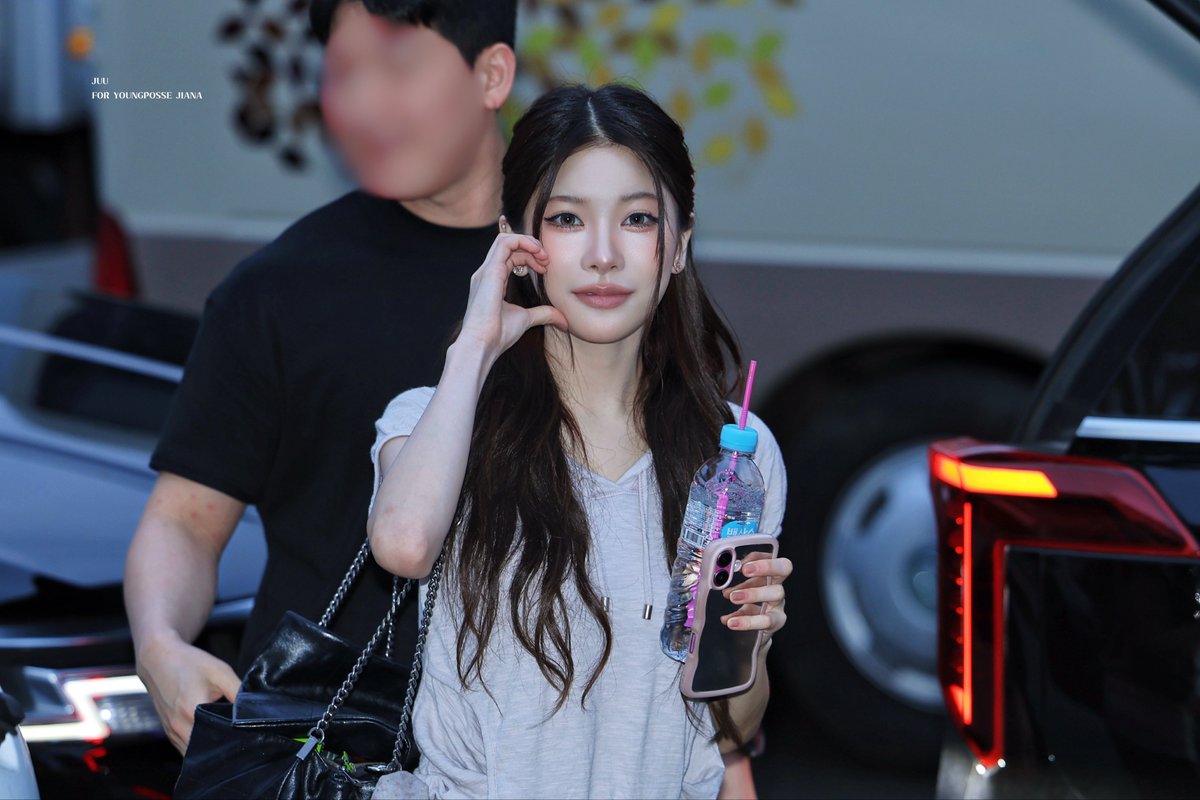 juuO2O2's tweet photo. 260620 

#JIANA #지아나
#YOUNGPOSSE #영파씨 https://t.co/vVTv6LrLTm