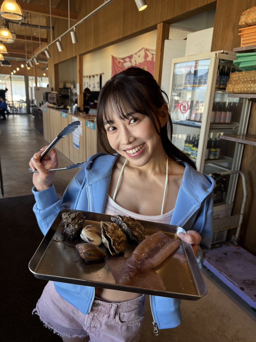 NaanoNaano3's tweet photo. 7月もよろしくね🌻

いよいよ今月は写真集の発売もあり
わくわくです💞 https://t.co/p3HCHK1wy4