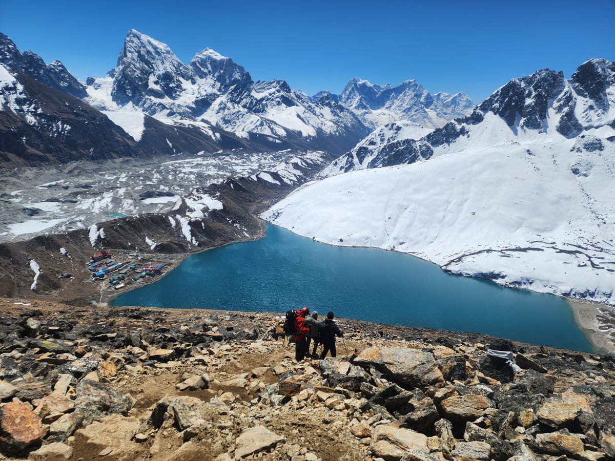 EpicTrek's tweet photo. The Everest region is famous for its peaks, but the lakes are the real hidden treasure. 
Who is the first person you'd share this view with? Drop a comment and tag someone!

#GokyoLake #KhumbuRegion #GokyoLakesTrek #VisitNepal #DiscoverNepal #TrekkingAdventure #EpicTrekNepal https://t.co/0JpqCFy8zo