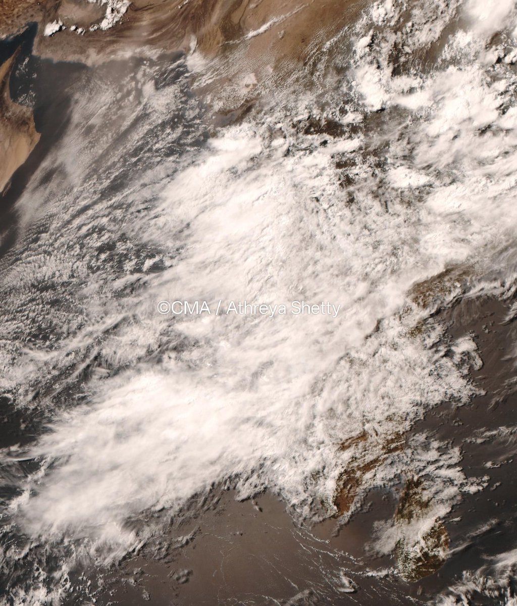 shetty_athreya's tweet photo. What a lovely View 😍
Offshore #trough in full form today!
#Monsoon2026 https://t.co/dZZyvzThnj