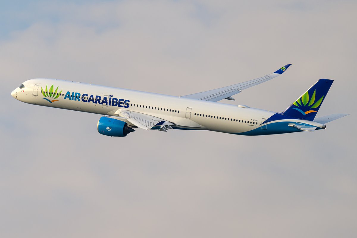 airwaysmagazine's tweet photo. An unexpected first visit to Malpensa.

📸:@LorenzoGiacobbo / Airways        

#aircaraibes #airbus #avgeek https://t.co/TgBPn7GsXY