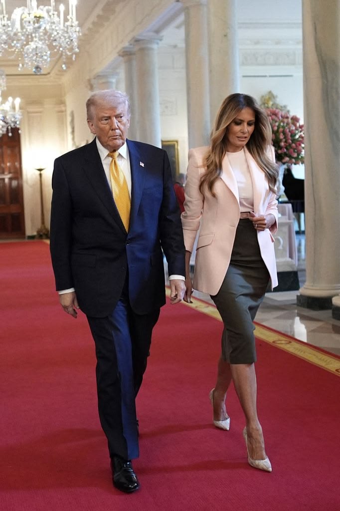 RealPatriotsRVQ's tweet photo. How much do you trust this couple? 👇

🟢 100% – I trust them completely
🔴 0% – I don't trust them at all

Follow me @RealPatriotsRVQ https://t.co/H31lFSqnDU