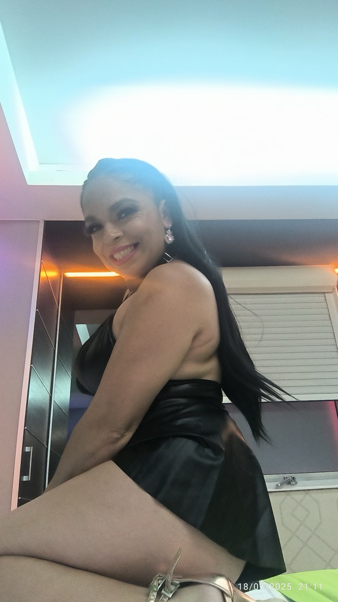 A quien les gustan las maduras en los 40s🥵🔥 https://t.co/NR1LsO71ps