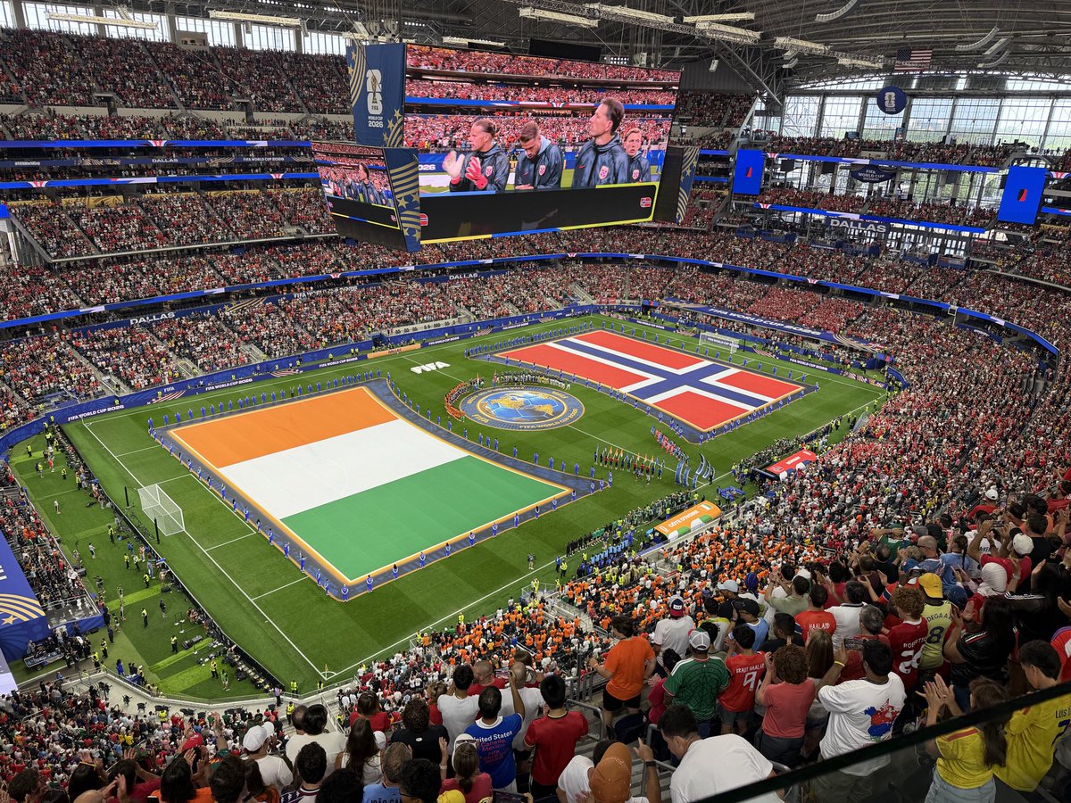 worldsaved_'s tweet photo. Philly &amp; Dallas 
#WorldCup https://t.co/JZpydQSTAK