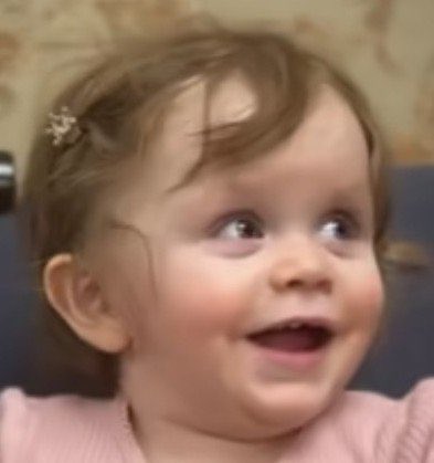 GreaterIran92's tweet photo. The United States and Israel started the war against Iran by killing this little girl. https://t.co/ZsOmPjQrHk