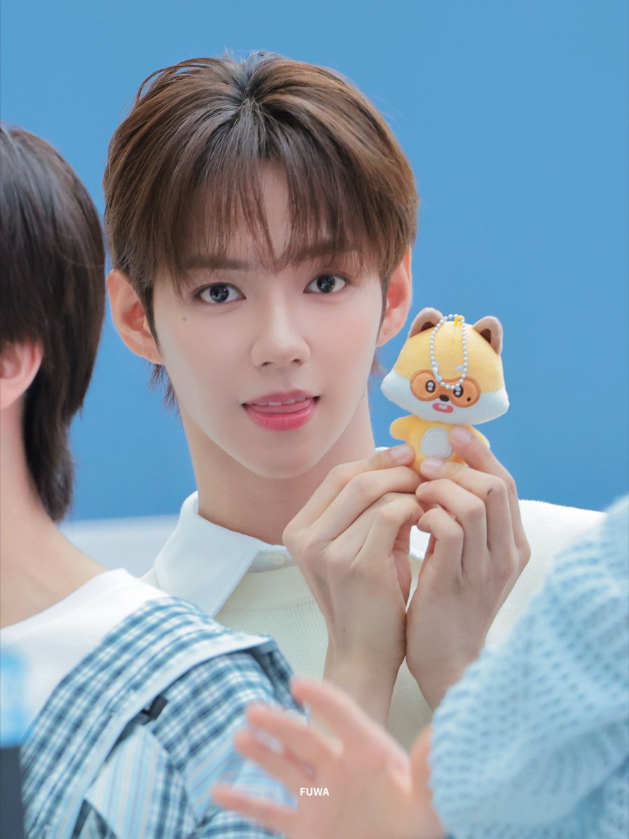 fuwaiie's tweet photo. 250702

여

#AHOF #아홉
#JL #제이엘 https://t.co/hiUlhOf2Ry