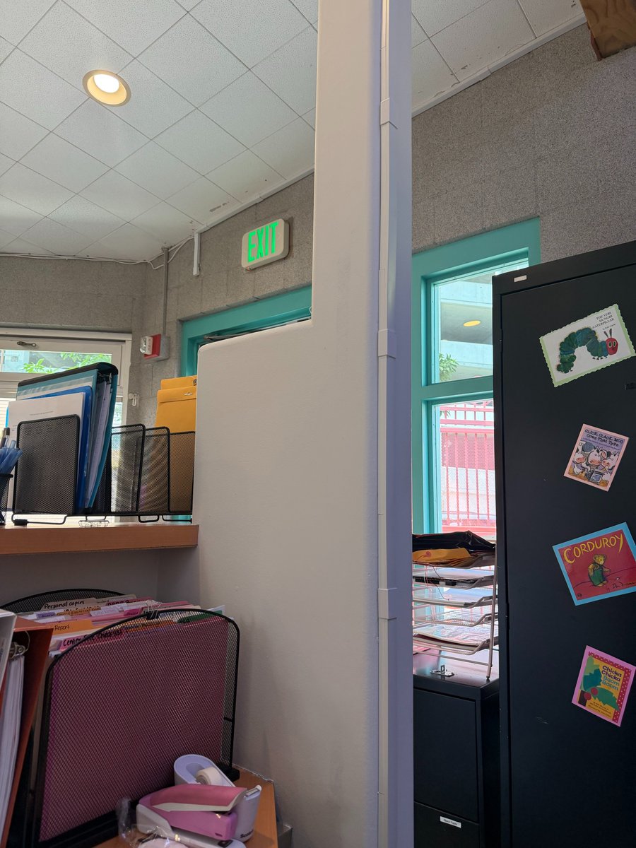 MethodologyIT's tweet photo. A client needed a wall patched and repainted. Our team handled it fast and covered the cost ourselves. No extra bill, no added hassle. That's how we take care of our clients at Methodology IT. 💙
#ClientCare #MSP #CustomerService #methodologyit https://t.co/1zVSCLfUMi